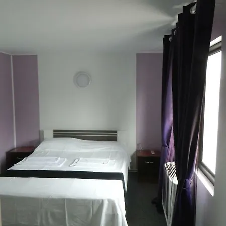 Hotel Hobby 3*