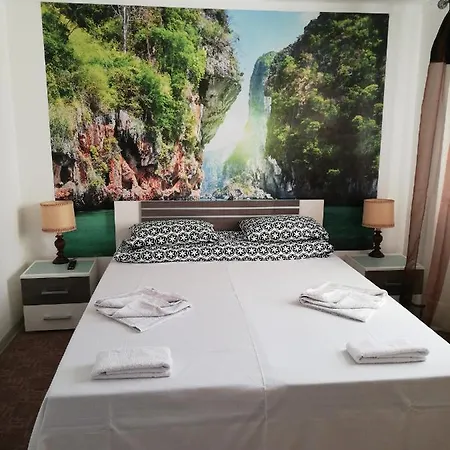 Hobby Hotel 3*