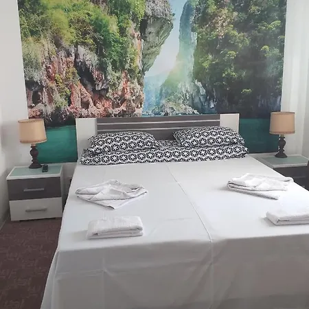 Hobby Hotel 3*